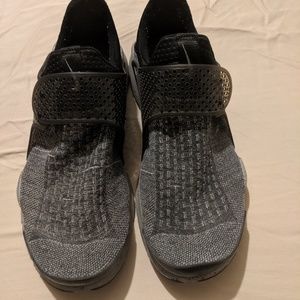Nike Sock Dart Size 11